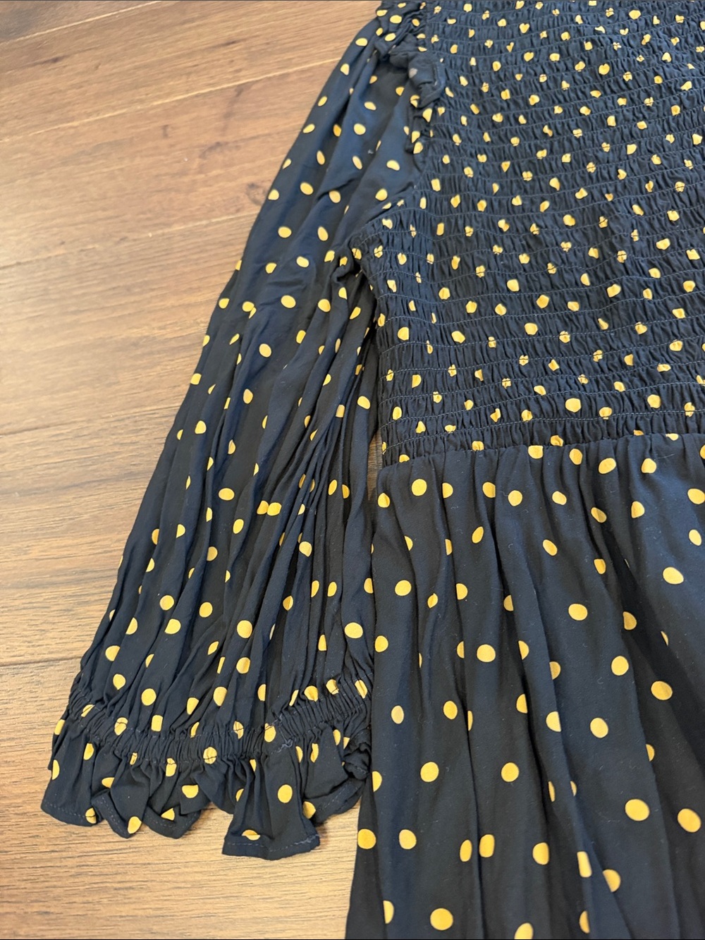 Madewell Lucie V-Neck Smocked Mini Dress in Oval Dot Medium - C1-111 - Picture 11 of 12
